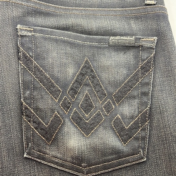 7 For All Mankind ‘A’ Pocket Relaxed Size 34 - Picture 14 of 16